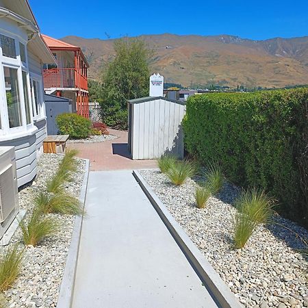 Adventure Wanaka Hostel Esterno foto