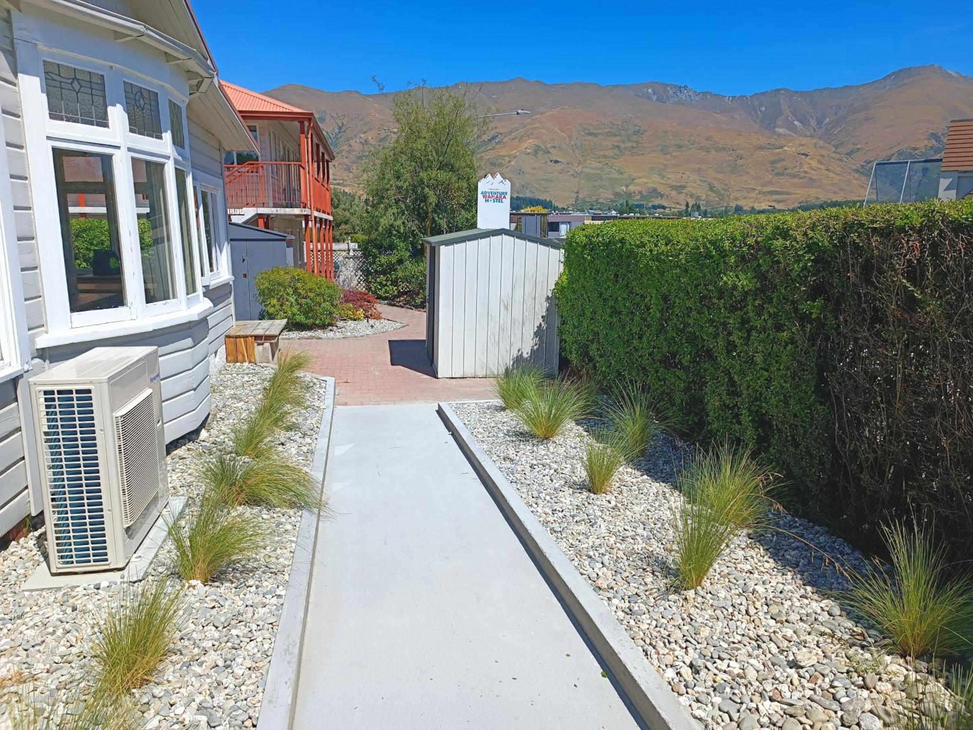 Adventure Wanaka Hostel Esterno foto